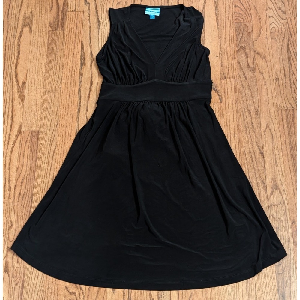Liz Lange Maternity Dress Black V Neck Tie Back Soft, One Size, Made in USA